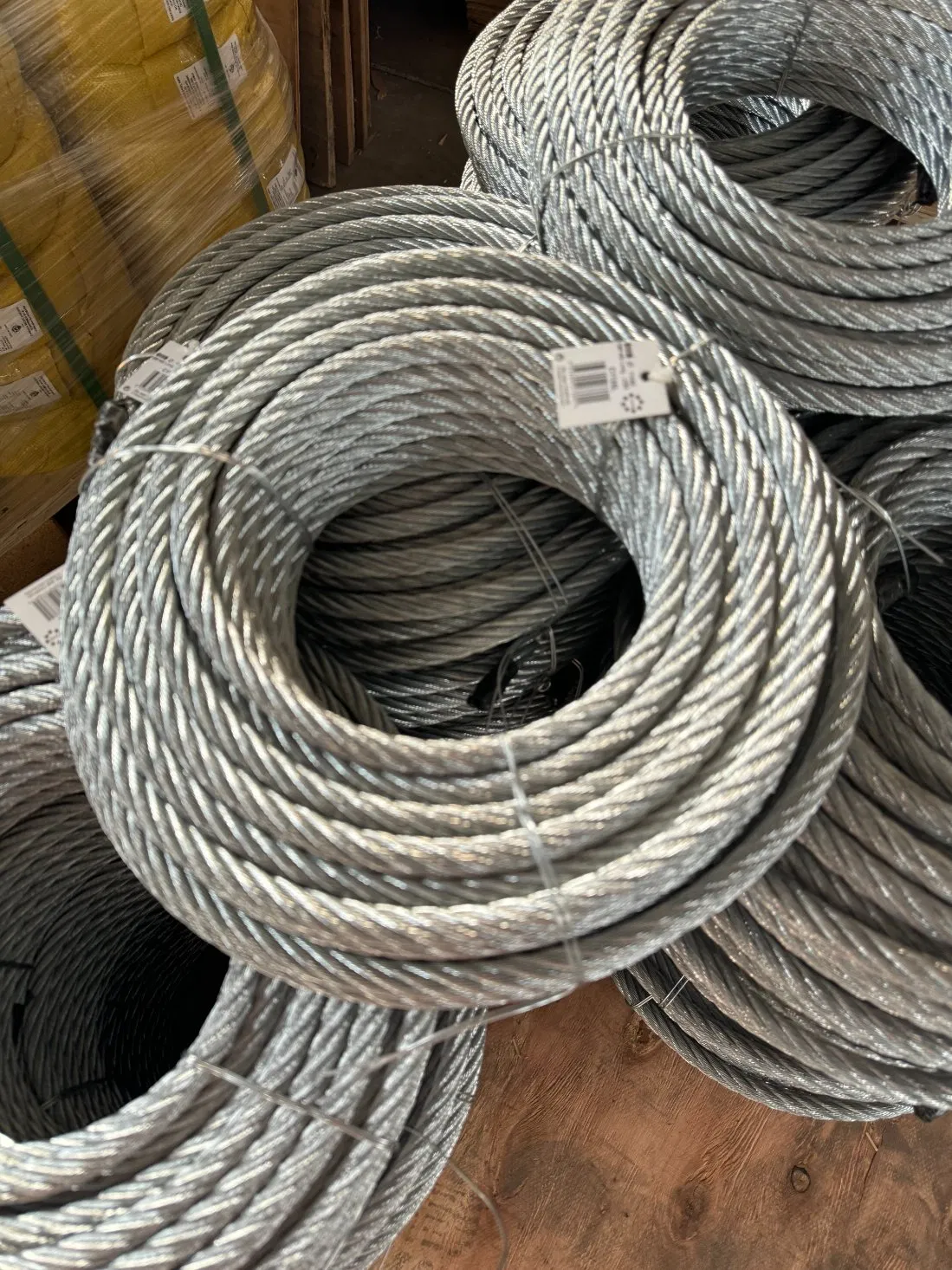 Cáp thép mạ kẽm phi 22 6x36 IWRC 15 Cáp thép mạ kẽm phi 22