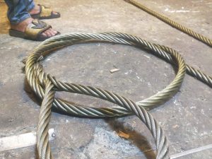 cáp cẩu thép D20 tết 2 đầu