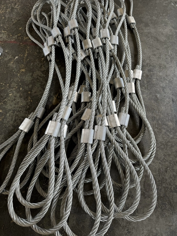 cáp thép cẩu hà ng D16
