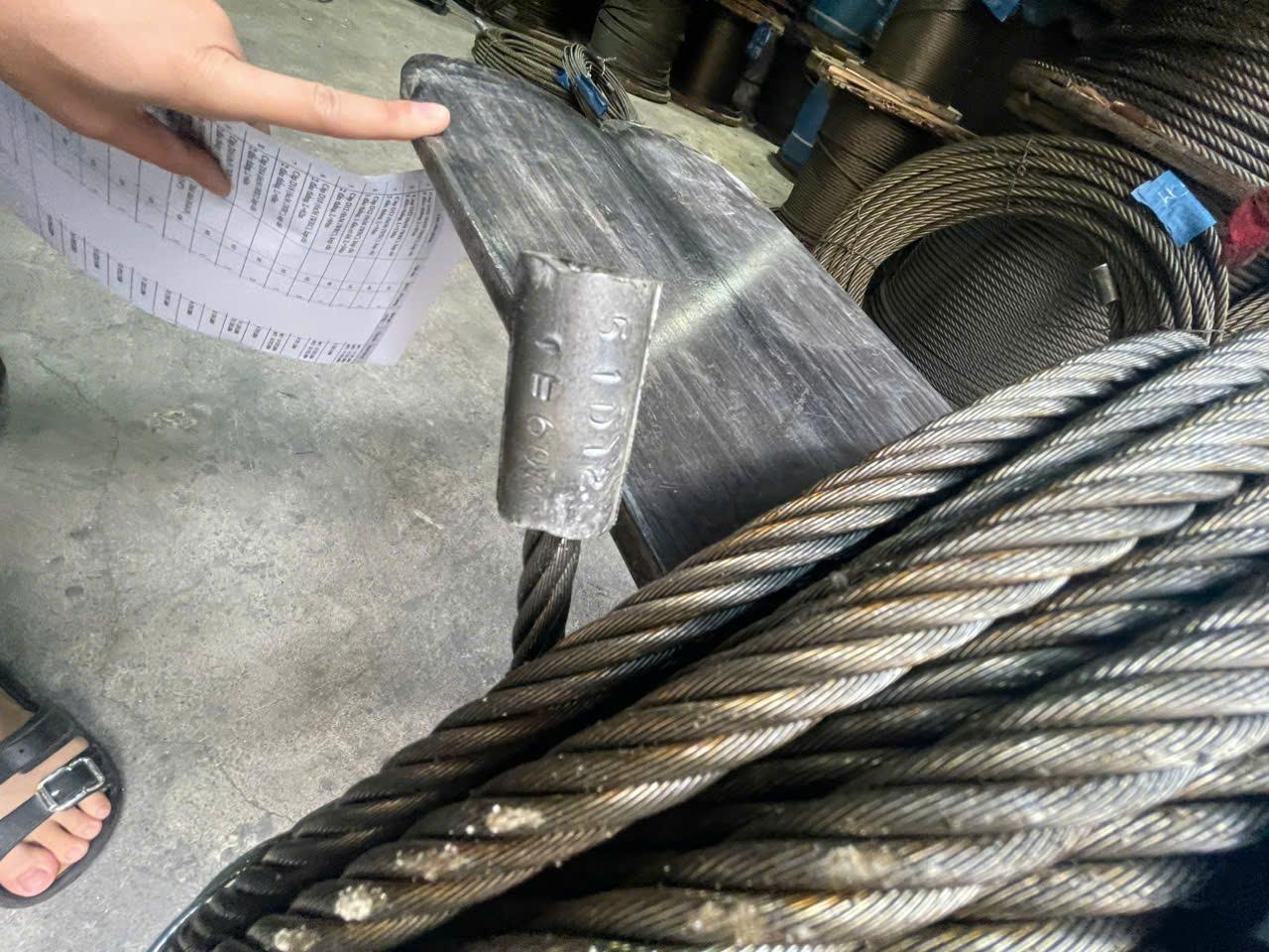 cáp thép cẩu trục kẹp chì 2 Äầu thẳng
